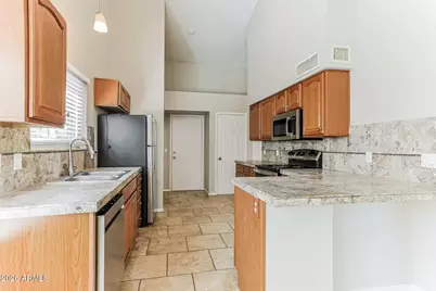 1033 N Nielson Street, Gilbert, AZ 85234 - Photo 10