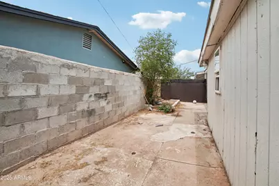 2223 E Roosevelt Street, Phoenix, AZ 85006 - Photo 48