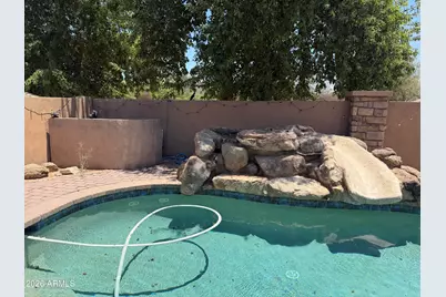 2221 N 94th Avenue, Phoenix, AZ 85037 - Photo 14