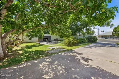 6 N Fraser Drive E, Mesa, AZ 85203 - Photo 48