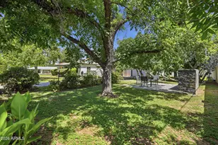 6 N Fraser Dr E, Mesa, AZ 85203 - Photo 52