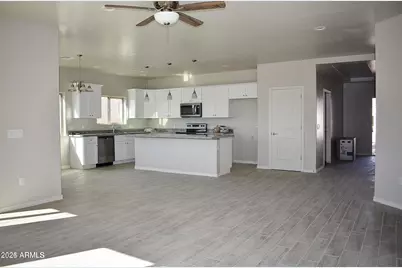 9379 W Pineveta Drive #pine, Arizona City, AZ 85123 - Photo 2