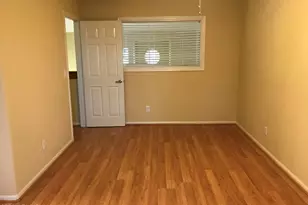 1025 E Highland Ave, Phoenix, AZ 85014 - Photo 14