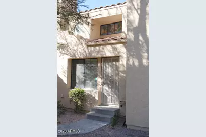 1025 E Highland Avenue #Unit 12, Phoenix, AZ 85014 - Photo 2