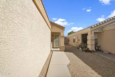 10809 W Joblanca Road, Avondale, AZ 85323 - Photo 4