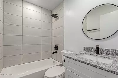 2119 W Mariposa Street #2, Phoenix, AZ 85015 - Photo 8