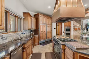 7 E Oakwood Hills Dr, Chandler, AZ 85248 - Photo 32