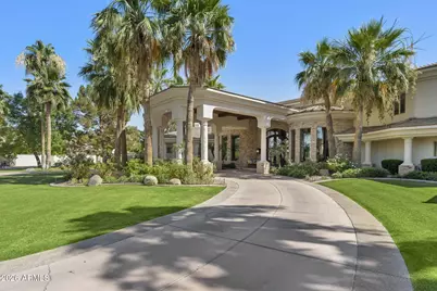 7 E Oakwood Hills Drive, Chandler, AZ 85248 - Photo 4