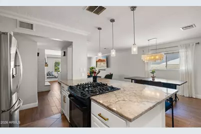 8213 E Whitton Avenue, Scottsdale, AZ 85251 - Photo 12