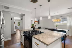 8213 E Whitton Ave, Scottsdale, AZ 85251 - Photo 12