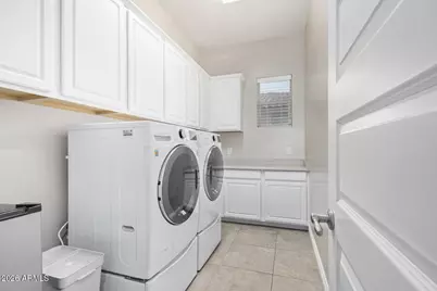 2665 S Velvendo Drive, Gilbert, AZ 85295 - Photo 32