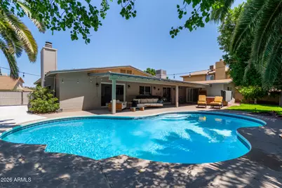 1347 W Lobo Avenue, Mesa, AZ 85202 - Photo 2