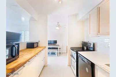1500 W Rio Salado Parkway Parkway #28, Mesa, AZ 85201 - Photo 2