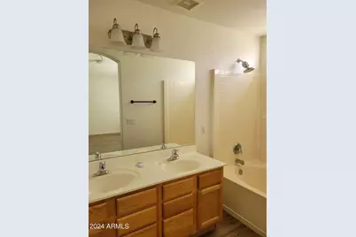 869 E Sheffield Avenue, Gilbert, AZ 85296 - Photo 16