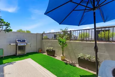 2279 W Laurie Lane, Phoenix, AZ 85021 - Photo 10