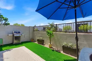 2279 W Laurie Ln, Phoenix, AZ 85021 - Photo 10