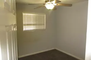 822 W Knox Rd, Chandler, AZ 85225 - Photo 8