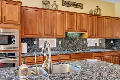 41213 N River Bend Road, Phoenix, AZ 85086 - Photo 8