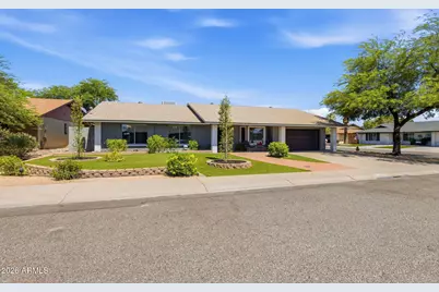 17627 N 1st Street, Phoenix, AZ 85022 - Photo 14