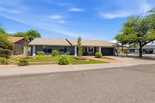 17627 N 1st St, Phoenix, AZ 85022 - Photo 14