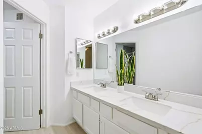 13833 S 40th Street #1004, Phoenix, AZ 85044 - Photo 18