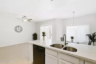 13833 S 40th St, Phoenix, AZ 85044 - Photo 14