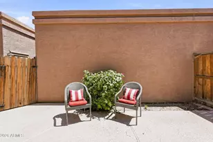 13833 S 40th St, Phoenix, AZ 85044 - Photo 32