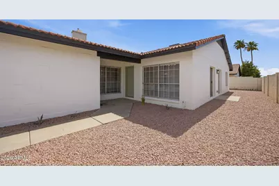 14250 N 50th Drive, Glendale, AZ 85306 - Photo 4