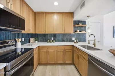 14250 N 50th Drive, Glendale, AZ 85306 - Photo 10
