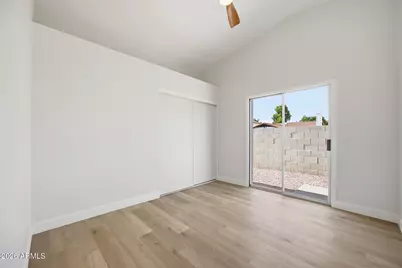 14250 N 50th Drive, Glendale, AZ 85306 - Photo 22