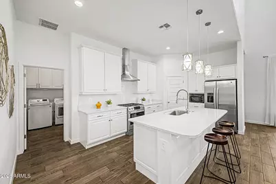 40927 W Sunland Drive, Maricopa, AZ 85138 - Photo 8