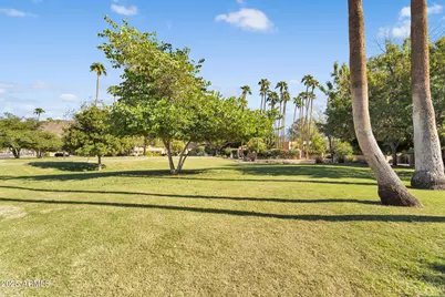 10414 N 10th Street #1, Phoenix, AZ 85020 - Photo 32