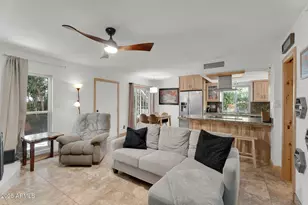 10414 N 10th St, Phoenix, AZ 85020 - Photo 2