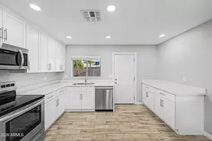 3217 E Pershing Ave, Phoenix, AZ 85032 - Photo 10