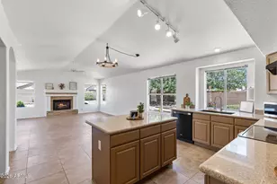 8832 W Betty Elyse Ln, Peoria, AZ 85382 - Photo 22