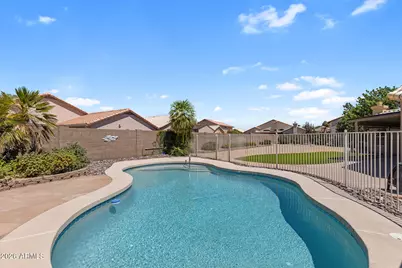 8832 W Betty Elyse Lane, Peoria, AZ 85382 - Photo 40