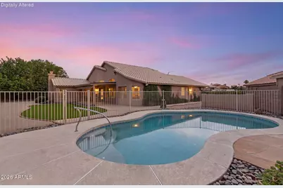 8832 W Betty Elyse Lane, Peoria, AZ 85382 - Photo 6