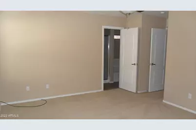 18418 W Westfall Way, Surprise, AZ 85374 - Photo 8