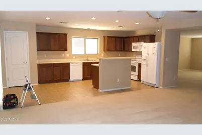 18418 W Westfall Way, Surprise, AZ 85374 - Photo 6