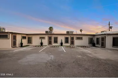 1108 S 33rd Avenue #Apt 3, Phoenix, AZ 85009 - Photo 10