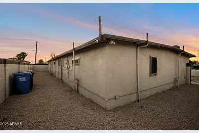 1108 S 33rd Avenue #Apt 3, Phoenix, AZ 85009 - Photo 12