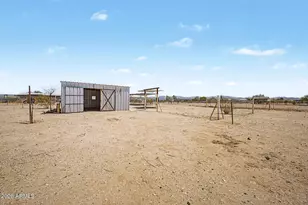30100 W Bellview St, Buckeye, AZ 85396 - Photo 36