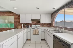 4401 W Turquoise Ave, Glendale, AZ 85302 - Photo 8