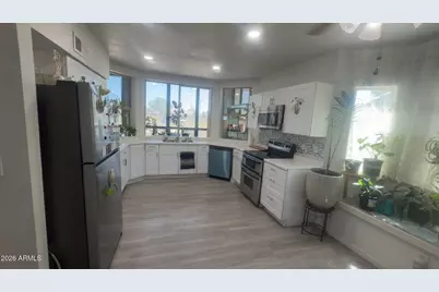 19013 N 69 Avenue, Glendale, AZ 85308 - Photo 18