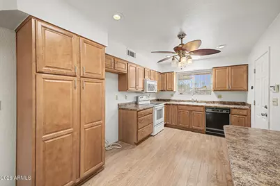 13810 N Sunstone Drive, Sun City, AZ 85351 - Photo 14