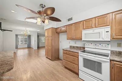 13810 N Sunstone Drive, Sun City, AZ 85351 - Photo 16