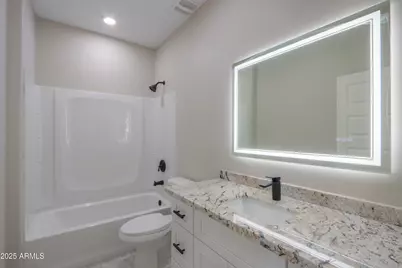233 E Cedar Avenue, Casa Grande, AZ 85122 - Photo 14