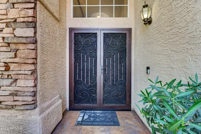 3349 E Amberwood Drive, Phoenix, AZ 85048 - Photo 4
