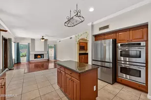 3349 E Amberwood Dr, Phoenix, AZ 85048 - Photo 18