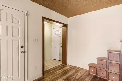 1025 E Cheryl Drive, Phoenix, AZ 85020 - Photo 14